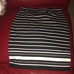 Above the knee skirt